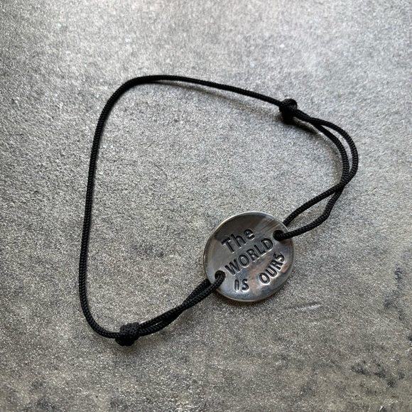 🔥SILVER🔥”The world is ours” - Picture 7 of 8